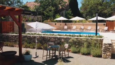 Mandilla Hotel Köveskál bemutatkozó videó